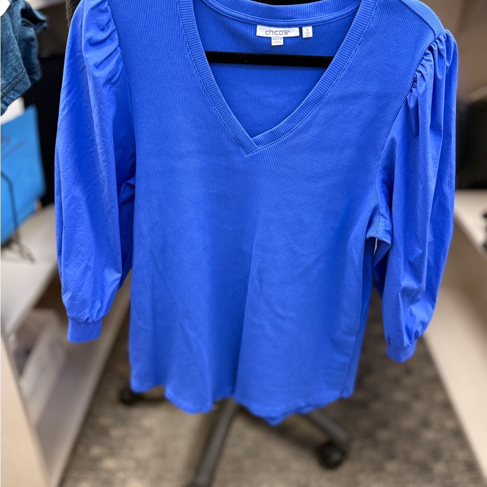 Chico's Vibrant Blue V-Neck Blouse‎ size 3 {xl}
